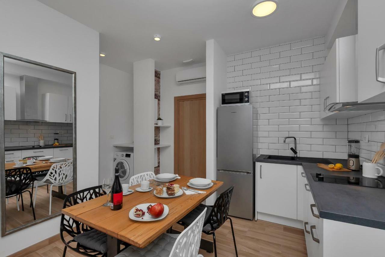 Emilia Lofts Apart otel Tučepi Dış mekan fotoğraf