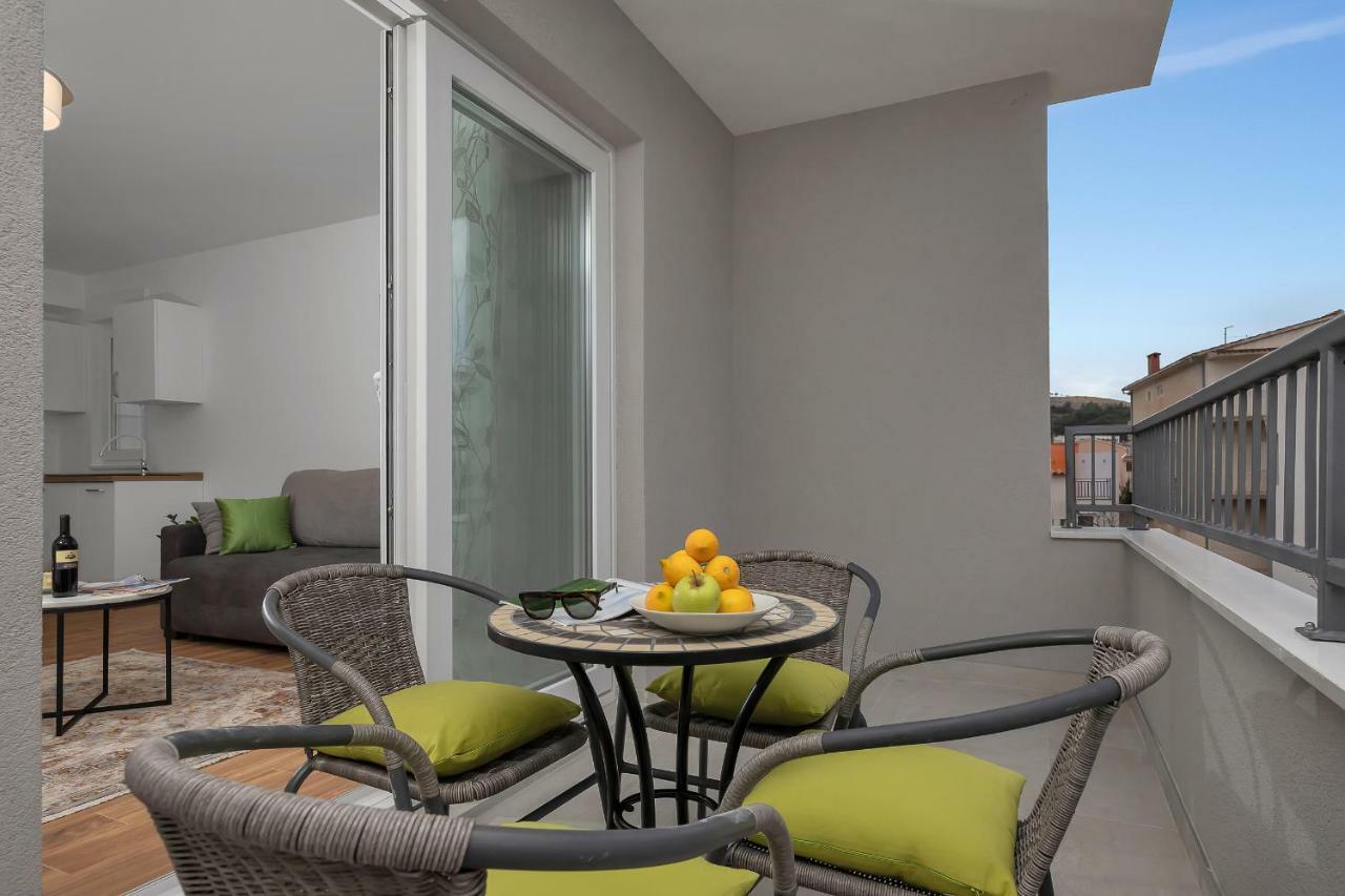 Emilia Lofts Apart otel Tučepi Dış mekan fotoğraf