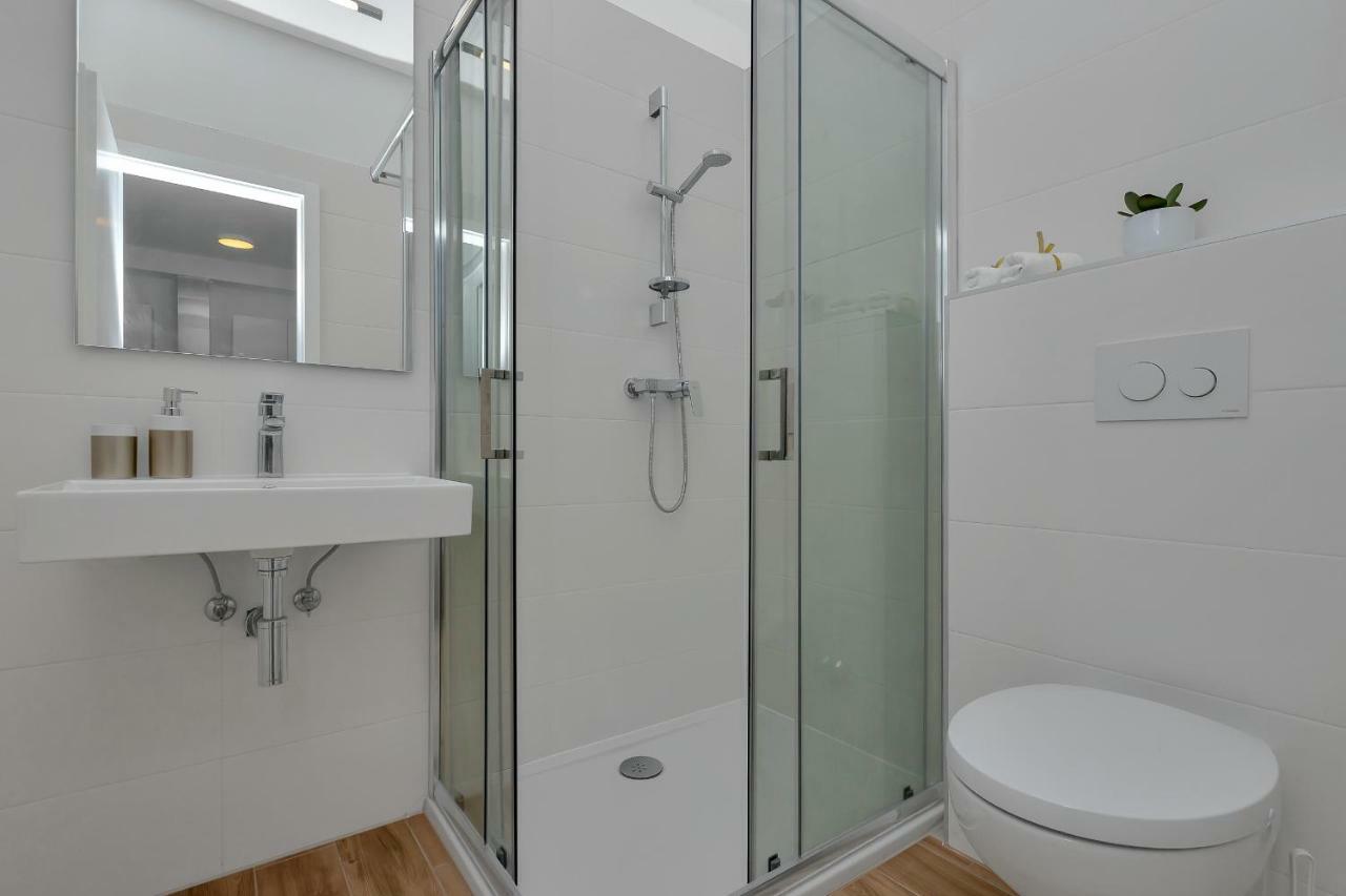 Emilia Lofts Apart otel Tučepi Dış mekan fotoğraf