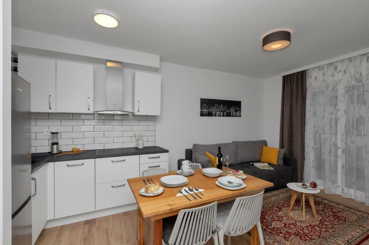 Emilia Lofts Apart otel Tučepi Dış mekan fotoğraf