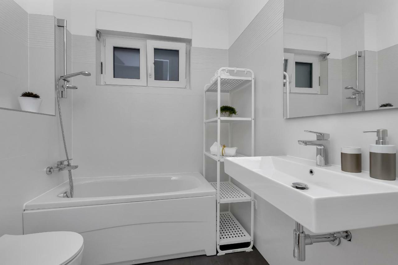 Emilia Lofts Apart otel Tučepi Dış mekan fotoğraf