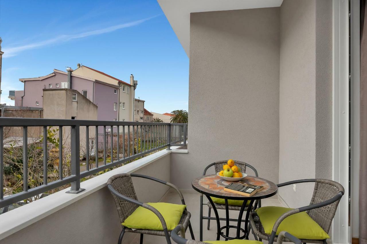 Emilia Lofts Apart otel Tučepi Dış mekan fotoğraf